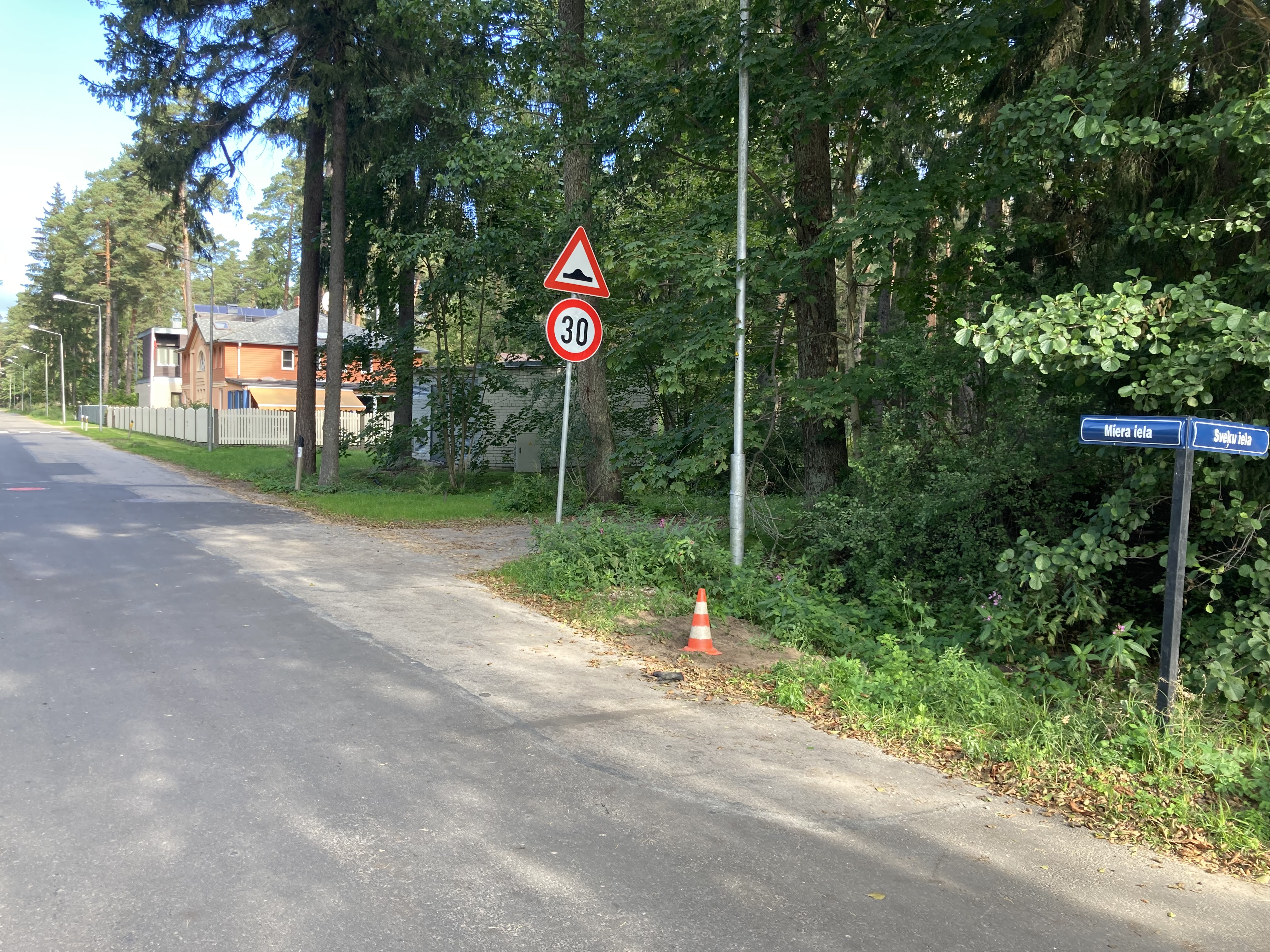 Apkārtnes foto
